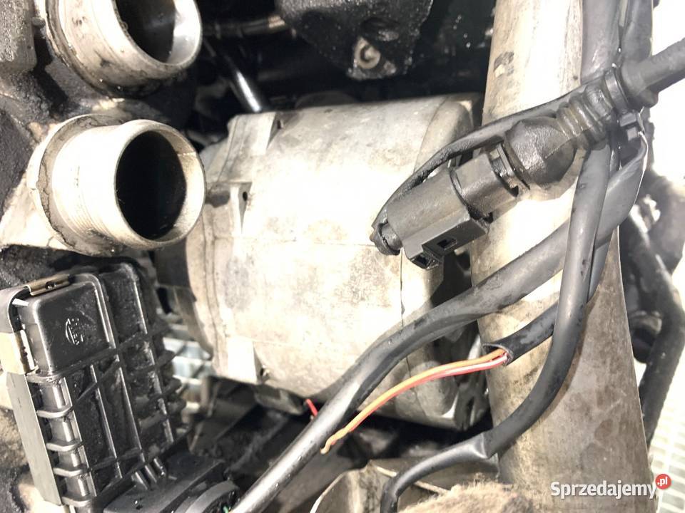 SILNIK KOMPLETNY AUDI 40 275 ASE 0210 A8 D3