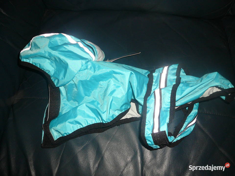 Legowisko Nowe poduszka futro 68x48x8 ubranie