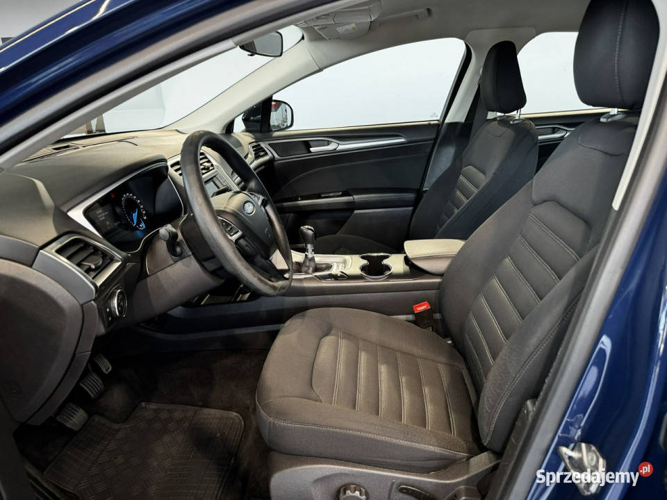 Ford Mondeo 15EcoBoost 160 M6 2017 r salon Mk5 gniazdo USB sprzedam