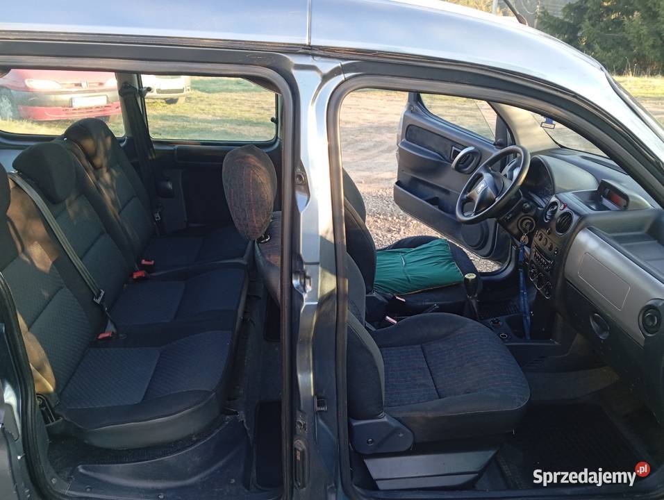 Peugeot Partner 16 PbLpg 5os Wałbrzych