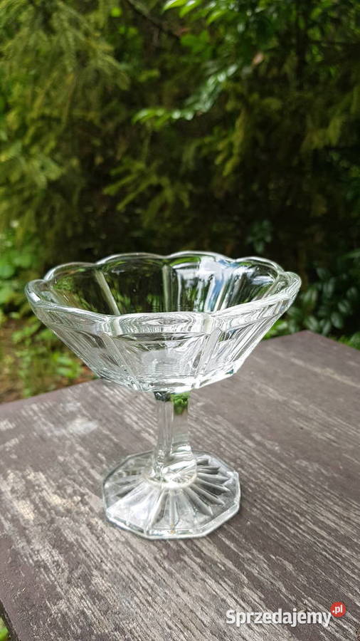 Szklana cukiernica pucharek prl Myszków sprzedam