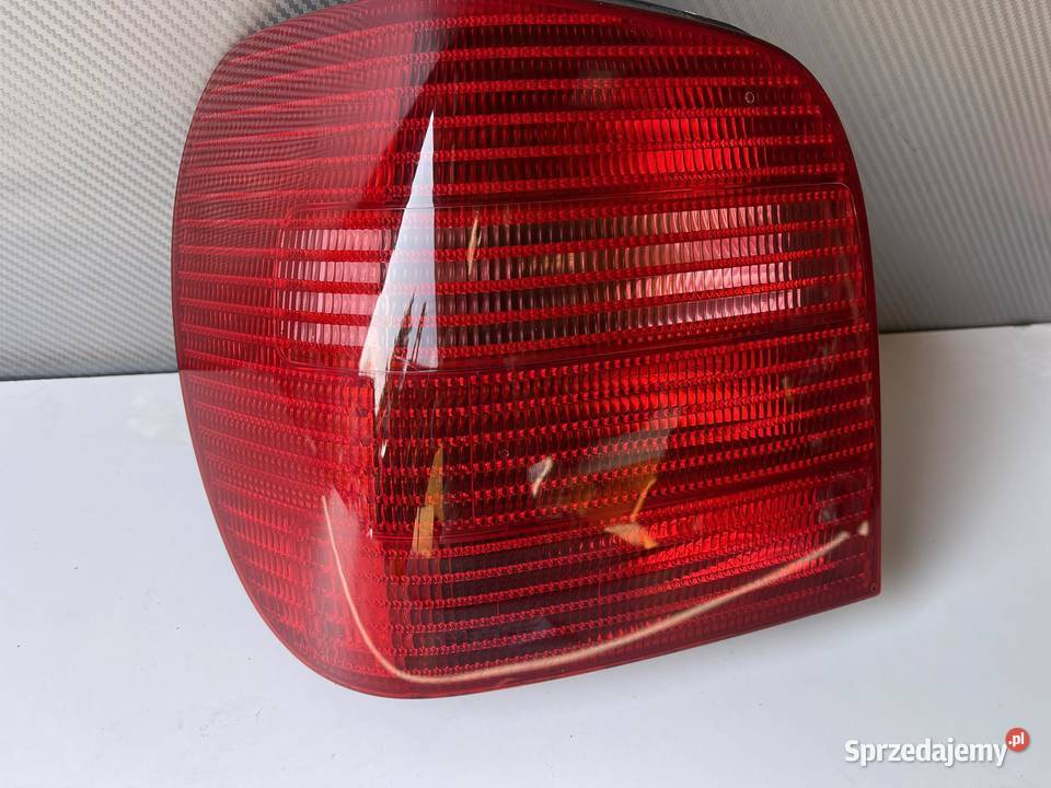 VW POLO 6N0 LEWA LAMPA TYŁ Ostroróg