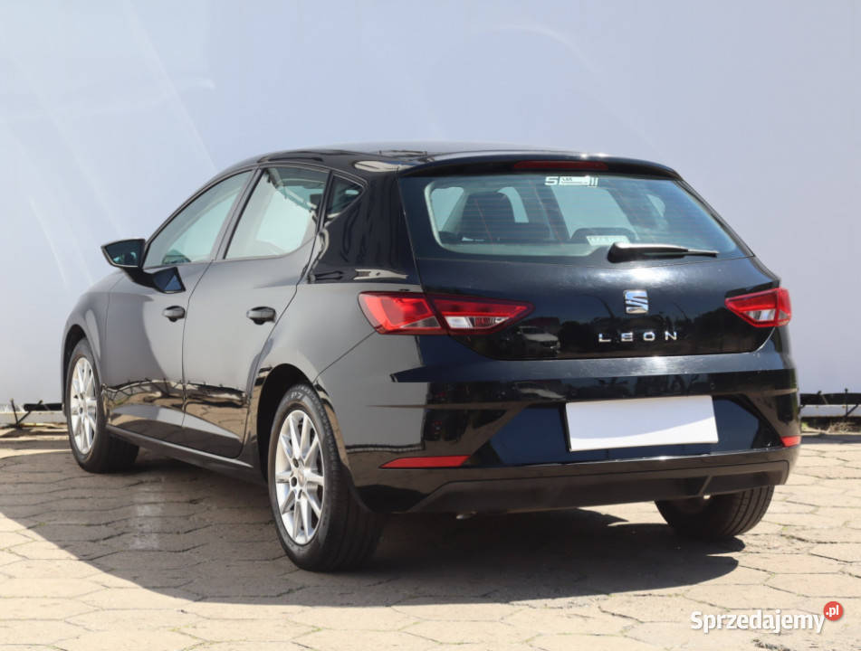 Seat Leon 15 TSI światła do jazdy dziennej Łódź