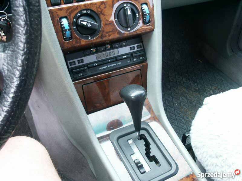 MB W124 E klasa z 1991 r automat Benzyna mały Rok produkcji 1991 W124 mazowieckie Warszawa