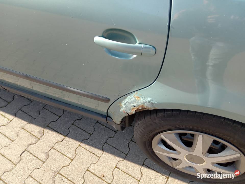 VW Passat B5 1 9 TDI 110 AFN welurowa tapicerka Radomsko