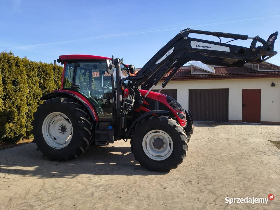 Valtra A134 z ładowaczem lubelskie Grabów Szlachecki
