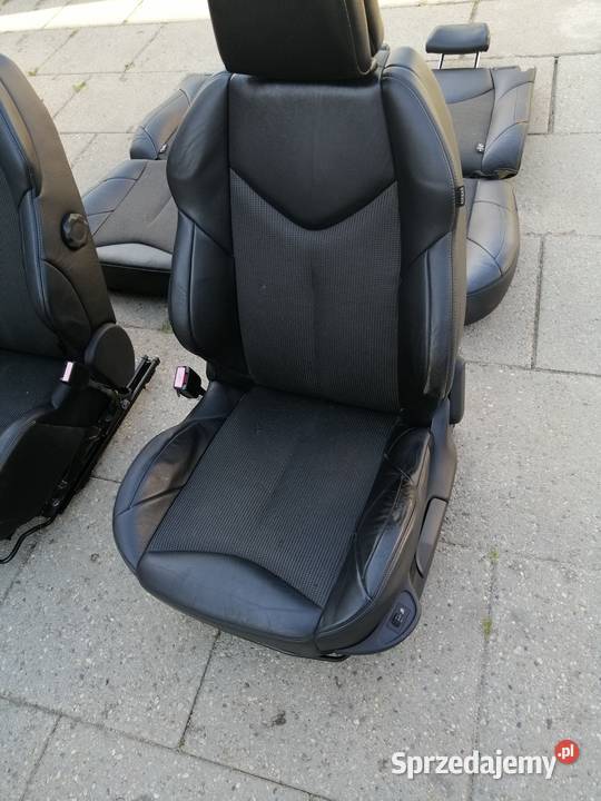 Peugeot 308 I T7 5D komplet foteli grzanych Jastrzębie-Zdrój sprzedam