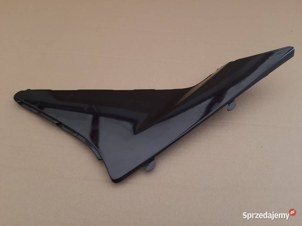 HONDA FES 125 SWING OWIEWKA LEWA OSŁONA BOCZEK Trzciel sprzedam