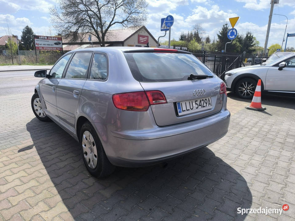 Audi A3 Sportback 16i 16V 116 Klimatronic Navi sprzedam