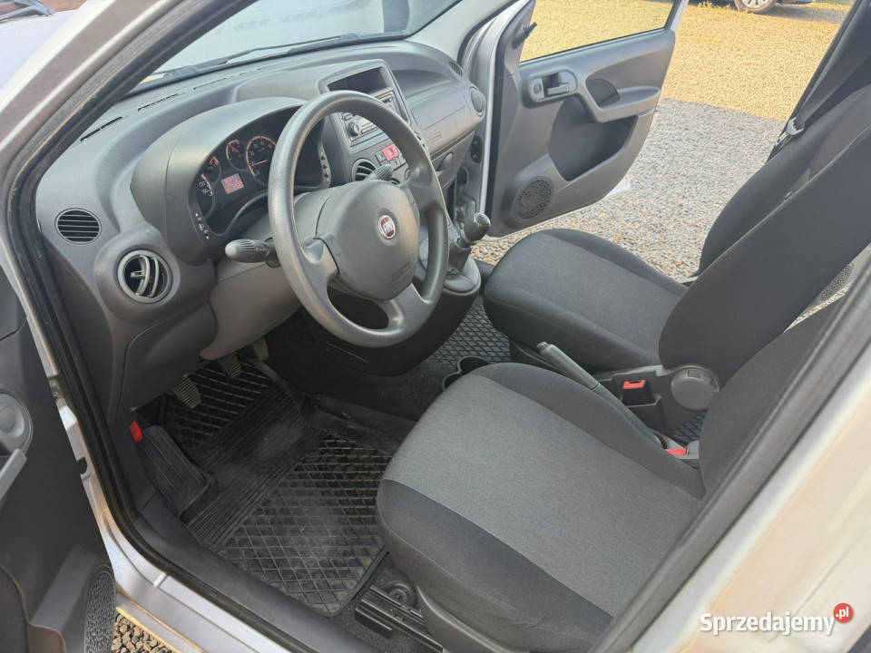 Fiat Panda klima zarejestrowany 80 II 20032012 VAT marża Zbąszyń