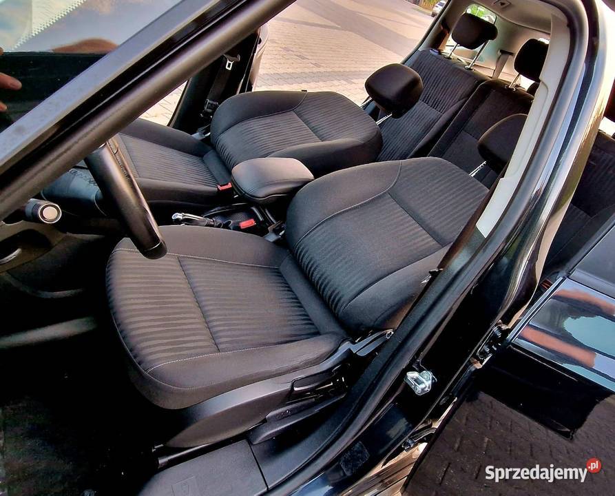 opel zafira 7 osob czarny mazowieckie Ostrów Mazowiecka sprzedam