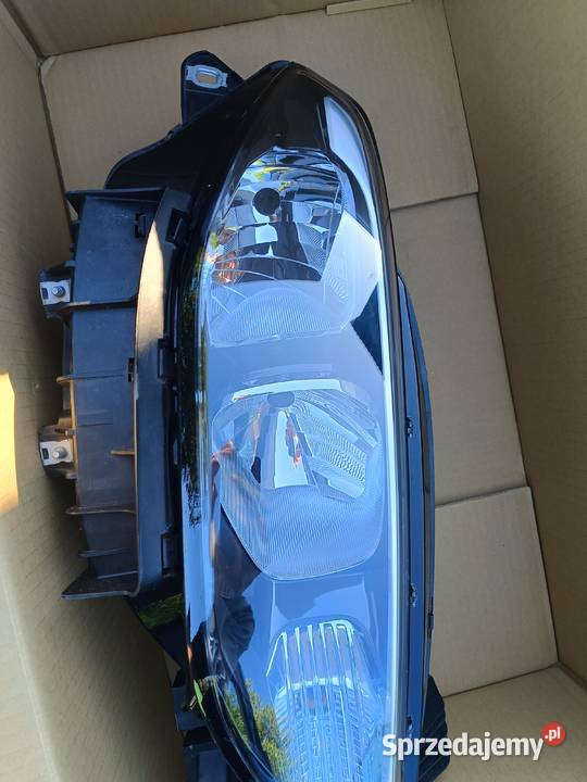 Lampa przednia prawa Fiat Tipo 2016 Lampy przednie Bytom