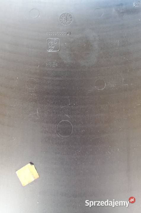 szuflada pod fotel pasażera Toyota Yaris 13 2002 osobowe Jasło sprzedam