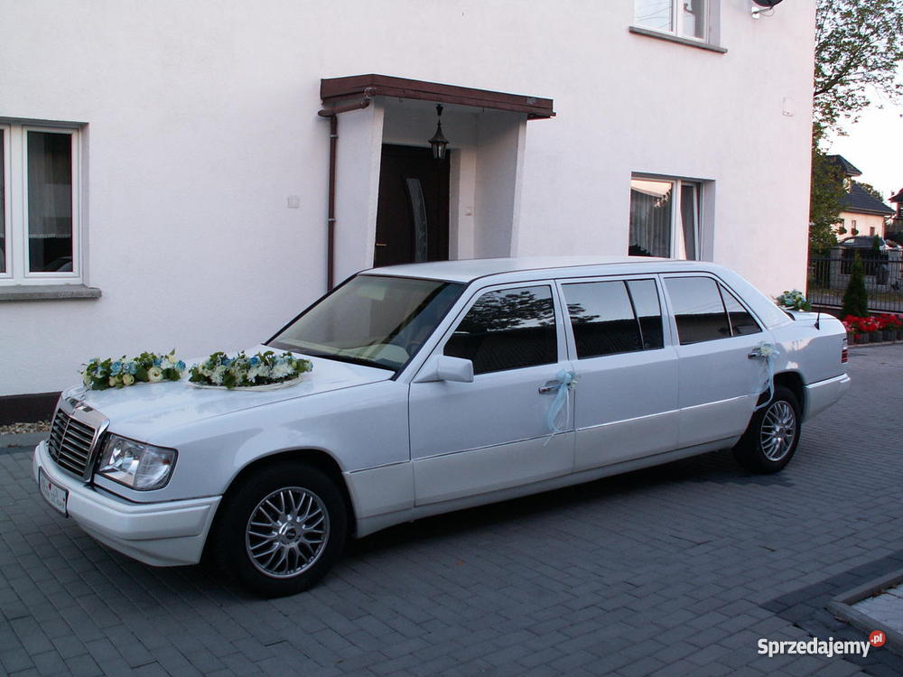 Limuzyna Mercedes Pullman na Śluby Studniówki i