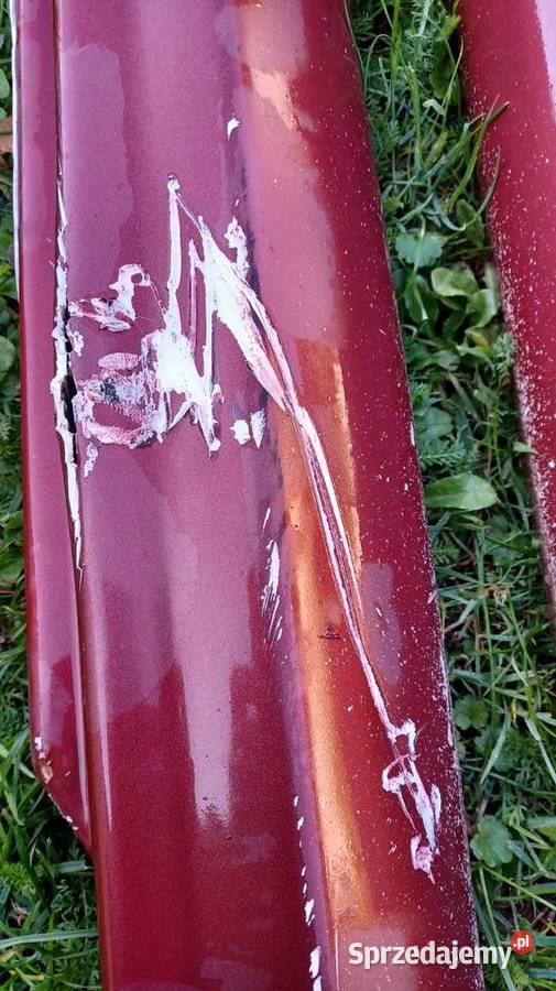 Progi kamei audi 80 b3 osobowe podkarpackie Mielec