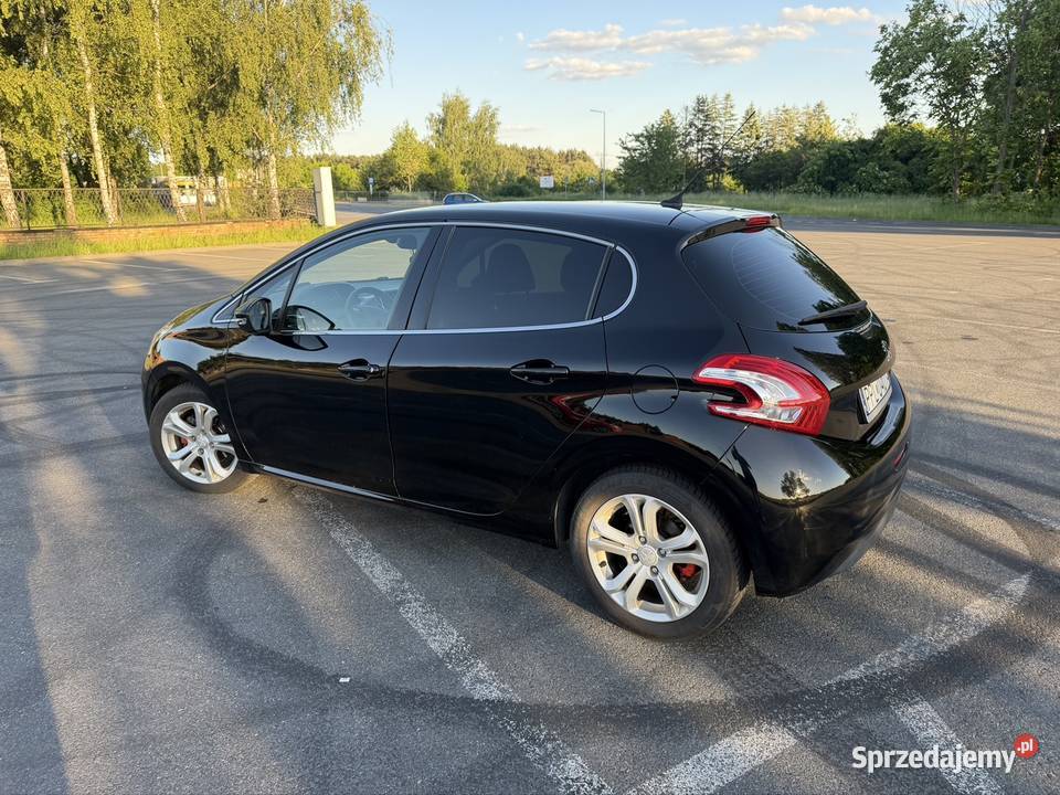 Peugeot 208 16 eHDi 92 Pleszew