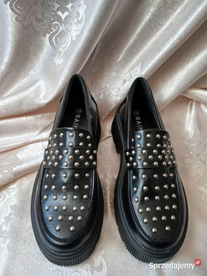 Czarne loafersy półbuty RAINBOW bonprix 39
