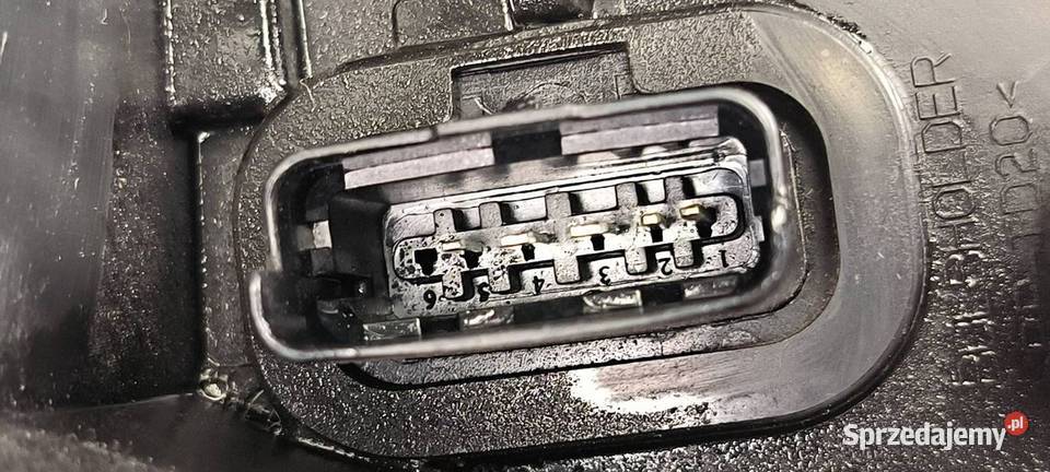 LAMPA PRAWA TYŁ RENAULT CLIO III 8200886946 Lipno