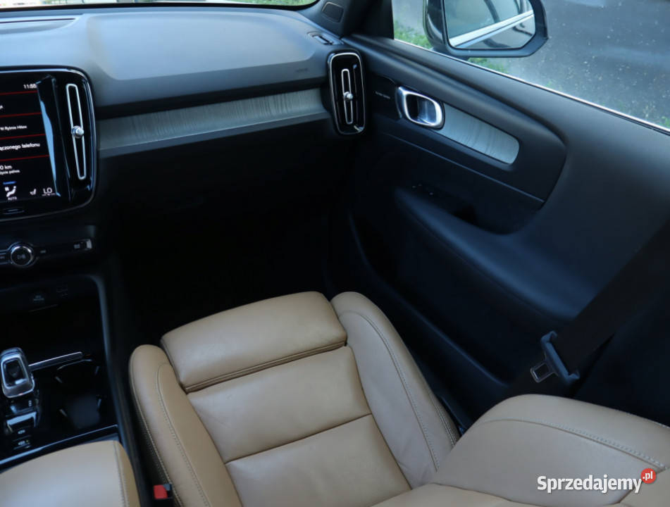 Volvo XC40 B5 AWD nawigacja XC 40 Łódź