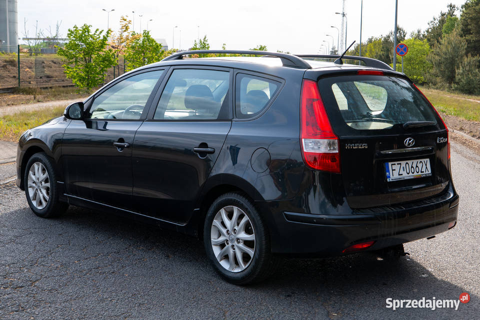 Hyundai i30 Kombi 16 CRDi Zarejestrowany w 1582cm3 Zielona Góra