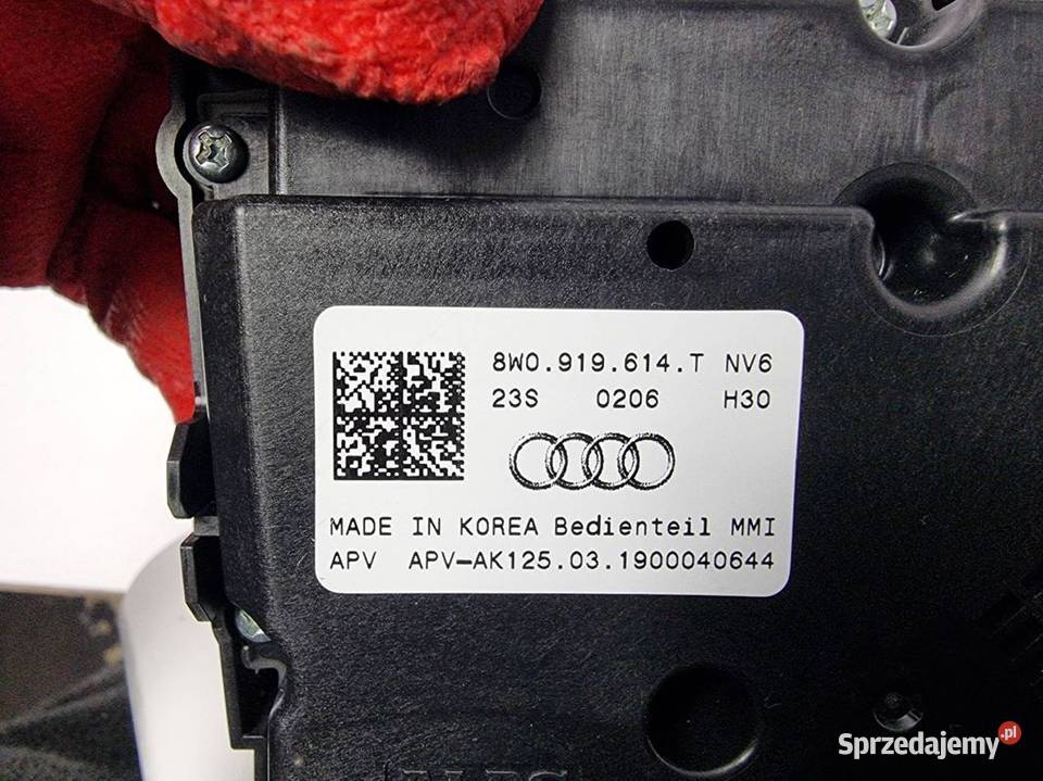 PANEL AUDI A4 B9 8W0919614T