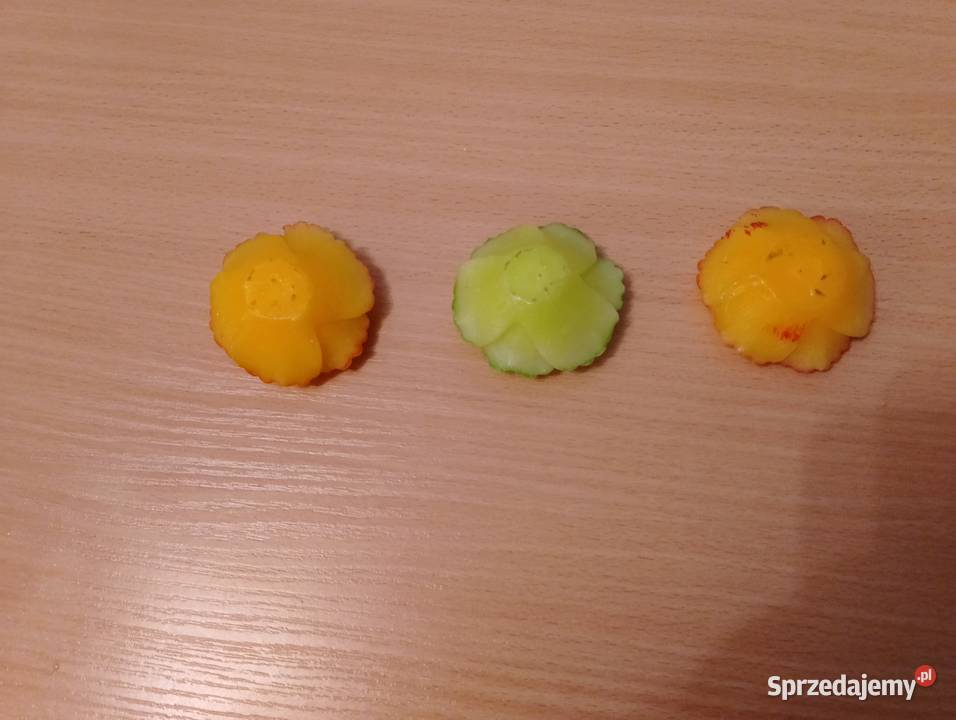 ŚWIECE pływające 3 sztuki świeczki kwiatki wielokolorowy