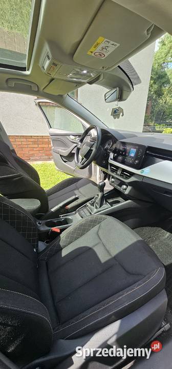 Zdjęcie 1 z 19 Skoda Scala 10 TSI Ambition salon warmińsko-mazurskie