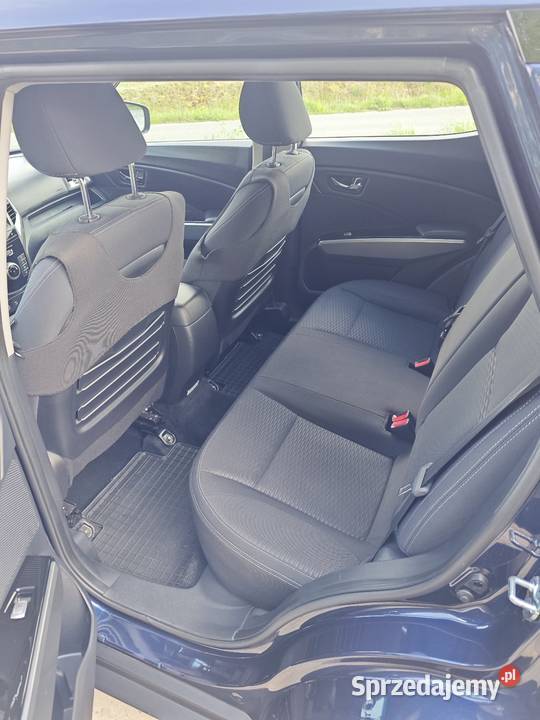 Ssangyong Tivoli 16 eXGi 128 gniazdo USB Drzewica
