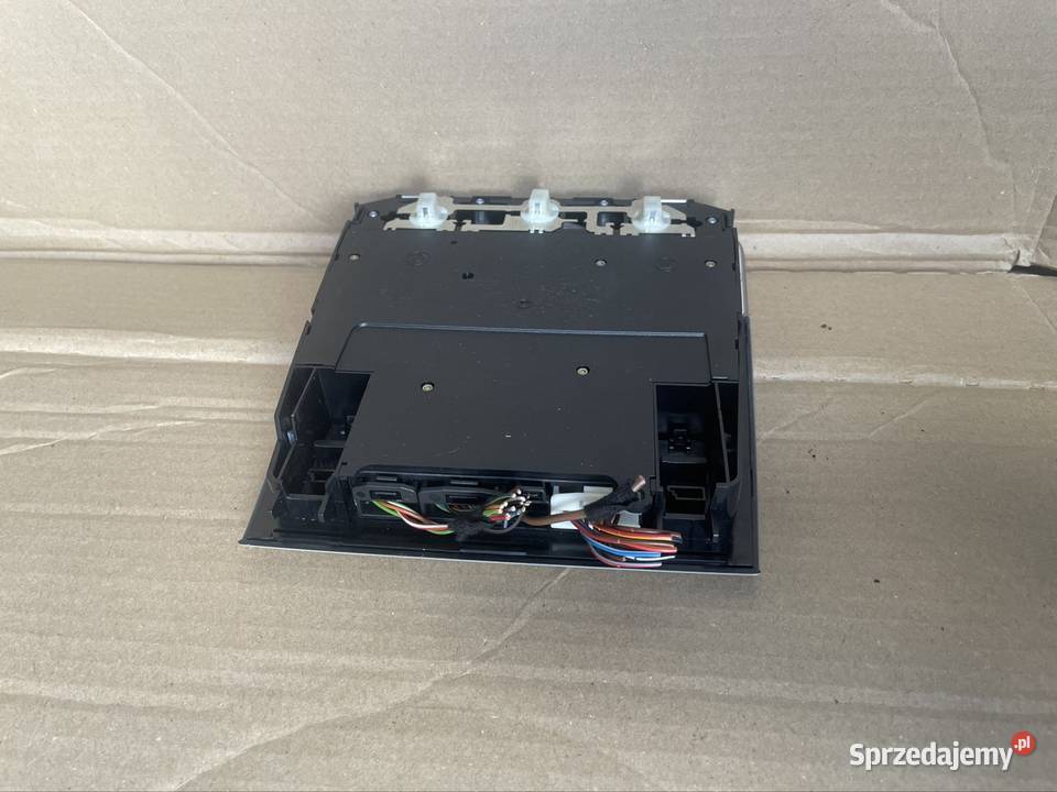 6961451 lampa lampka podsufitki bmw 3 e90 e91 zachodniopomorskie Szczecin