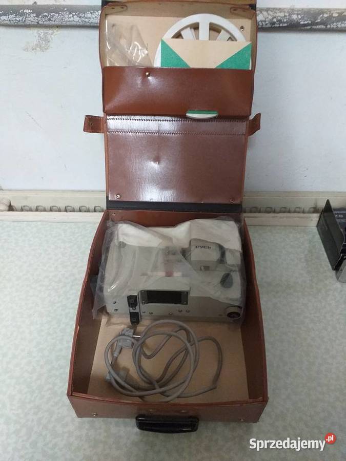 projektor filmowy russ rus ruś 8 mm kompletna lubuskie Witnica