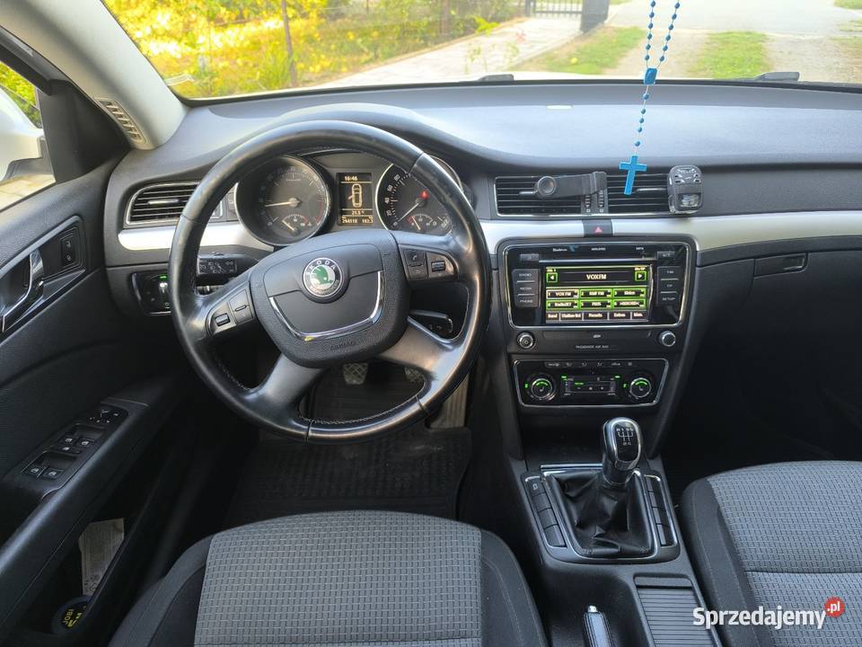 Skoda Superb 2 wielofunkcyjna kierownica Superb Radom