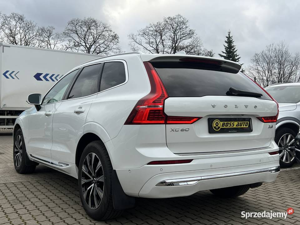 Volvo XC60 2023 Warszawa