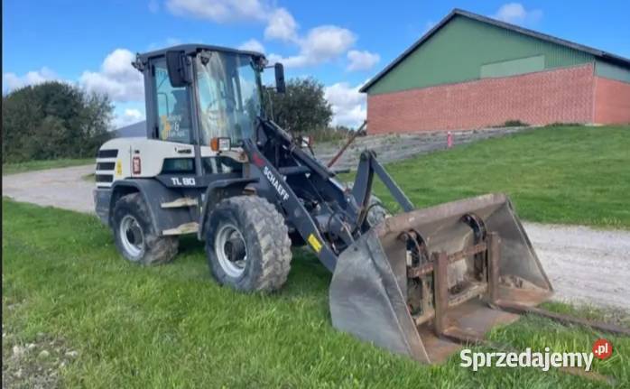 Ładowarka uszkodzona Trzebiatów sprzedam