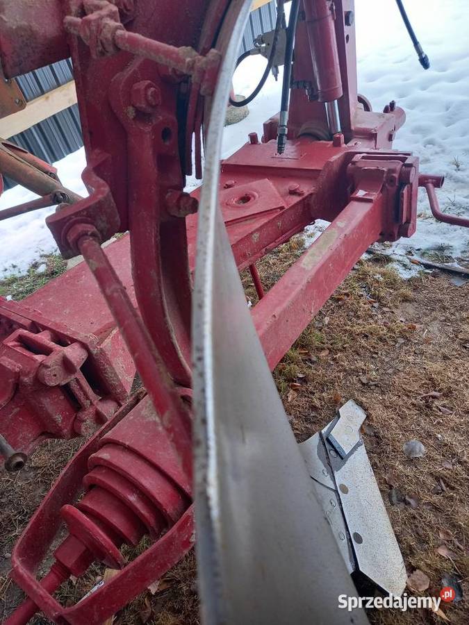 Pług obrotowy 3 skibowy Kuhn Biecz