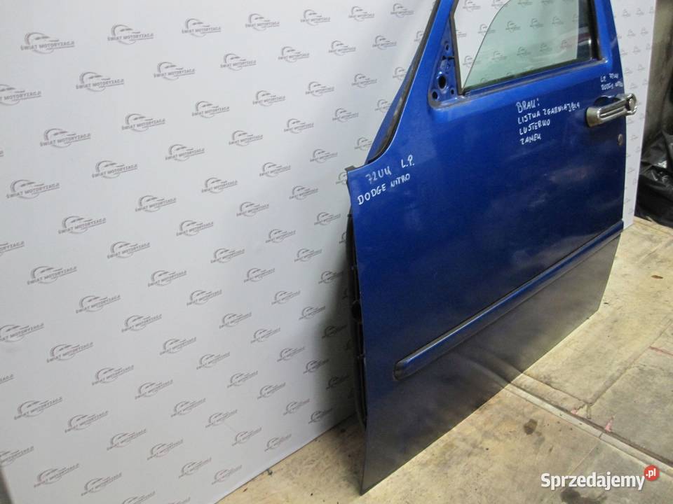 DODGE NITRO 08r drzwi lewe przód sprzedam