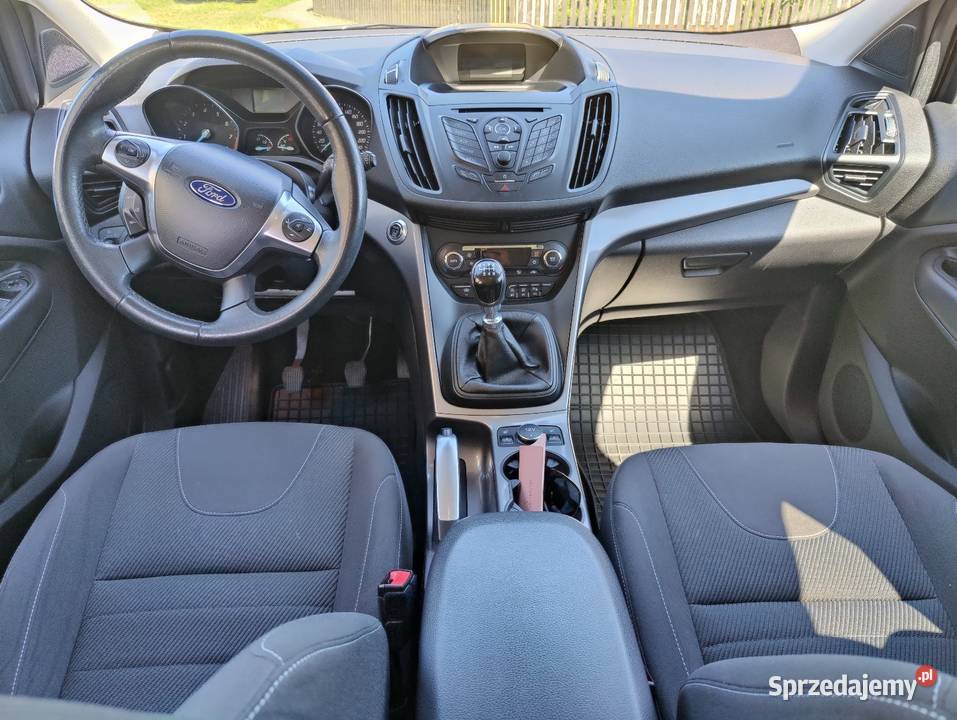Ford Kuga czerwony sprzedam