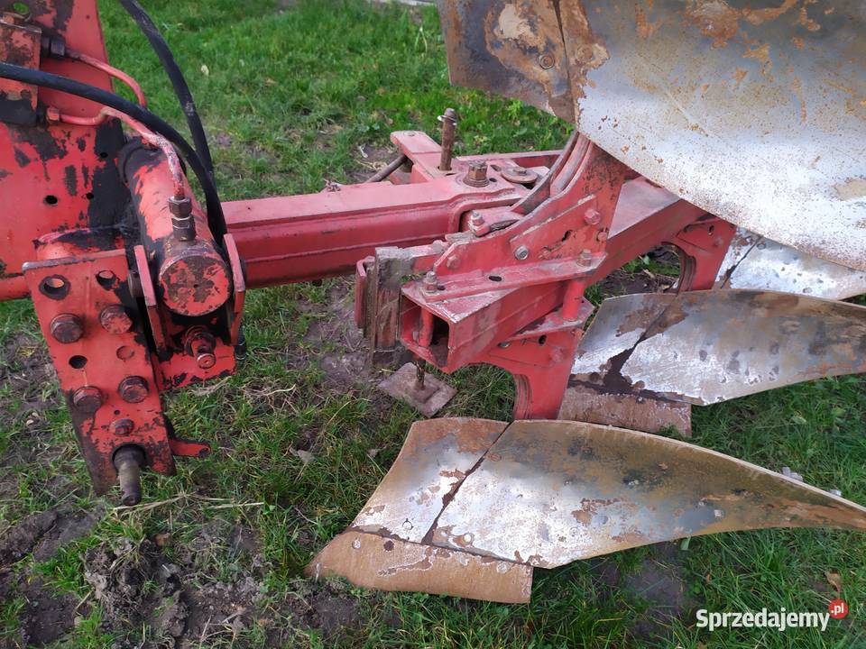 pług international case 3