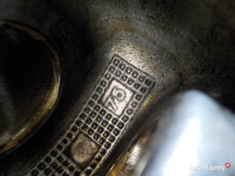 PASSAT B6 GOLF EOS A3 20 TDI 11r 140 CBA tlok Blok silnika Blok silnika Suków