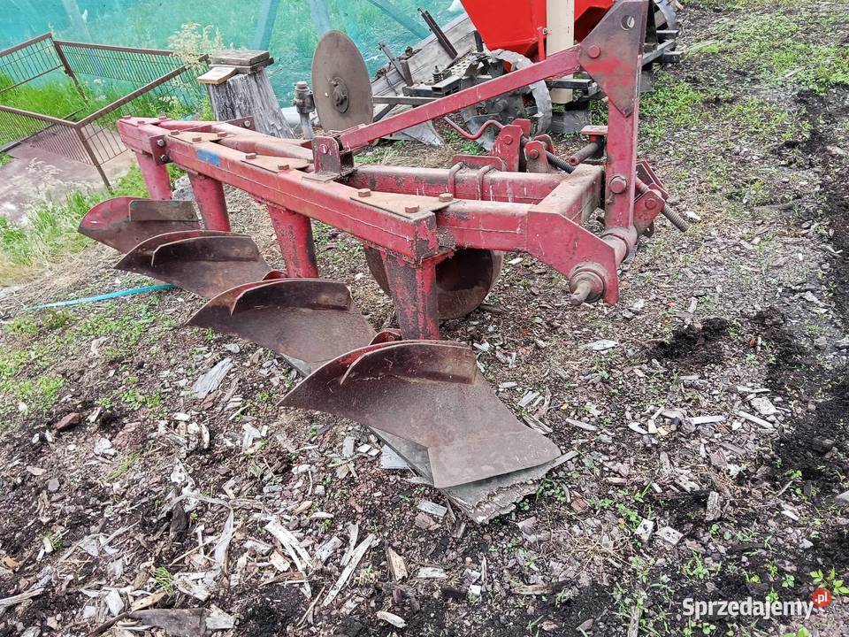 Pług 4 Pługi Dziewin sprzedam