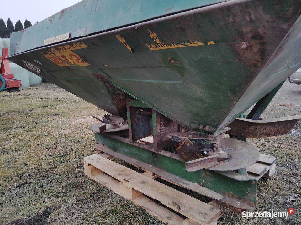 Rozsiewacz nawozów Łącznik