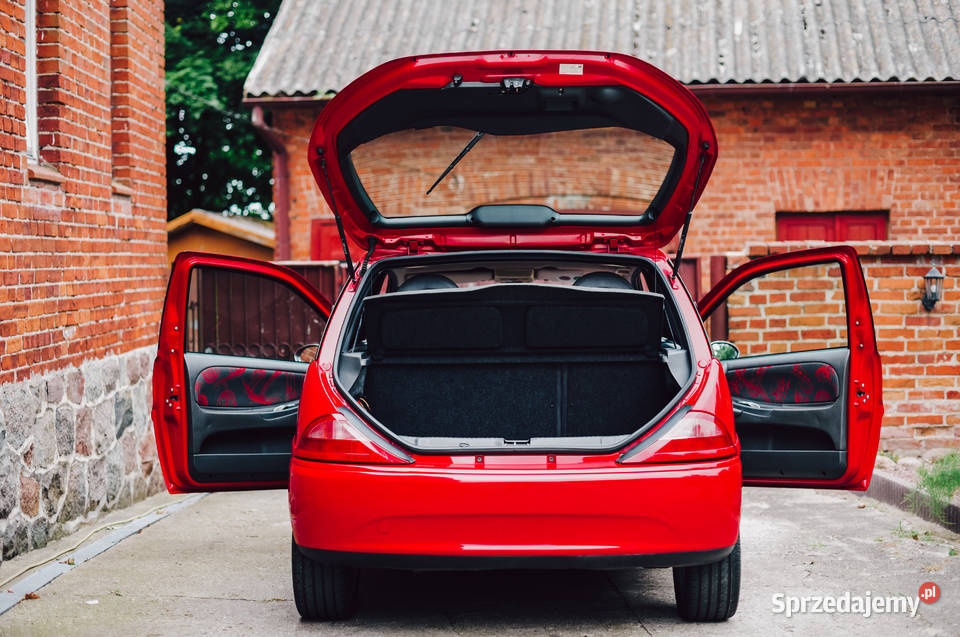Lancia Y Ypsilon Elefantino Rosso 1242cm3 Kisielice