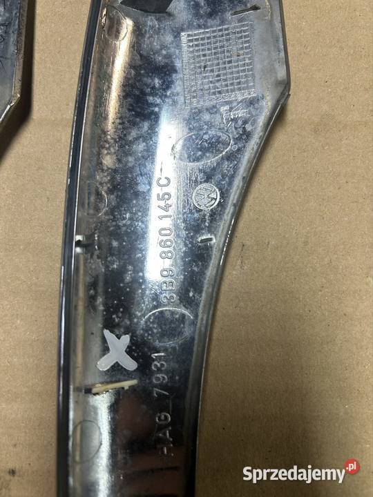 Nakładka zaślepka relingu chrom lewy przód osobowe Pozostałe kujawsko-pomorskie Grudziądz