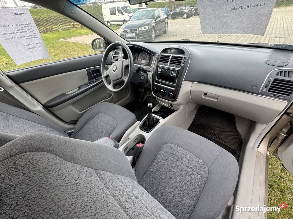 Kia cerato 16 benzyna klimatyzacja sprawne niski Głogów