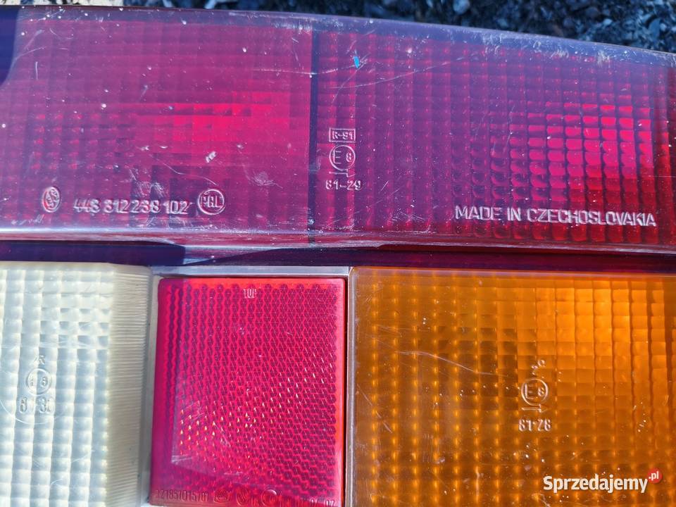 Oryginalne lampy tylne Skoda 105 osobowe Motoryzacja Rusiec