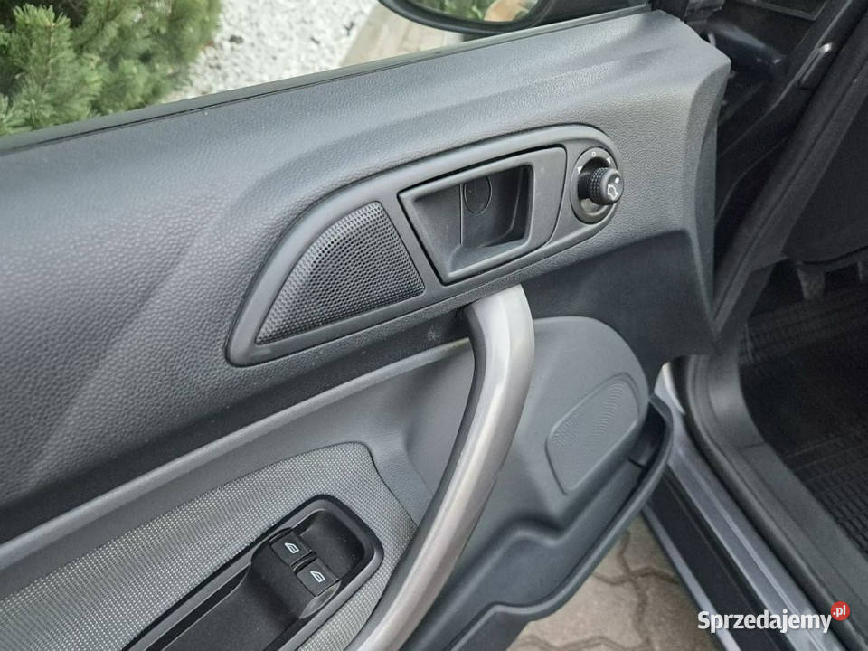 Ford Fiesta GWARANCJA 125 82 BENZYNA wspomaganie kierownicy Warszawa sprzedam