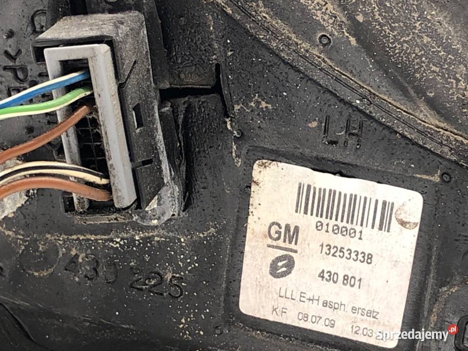 LUSTERKO LEWY OPEL ASTRA H Hatchback 0414