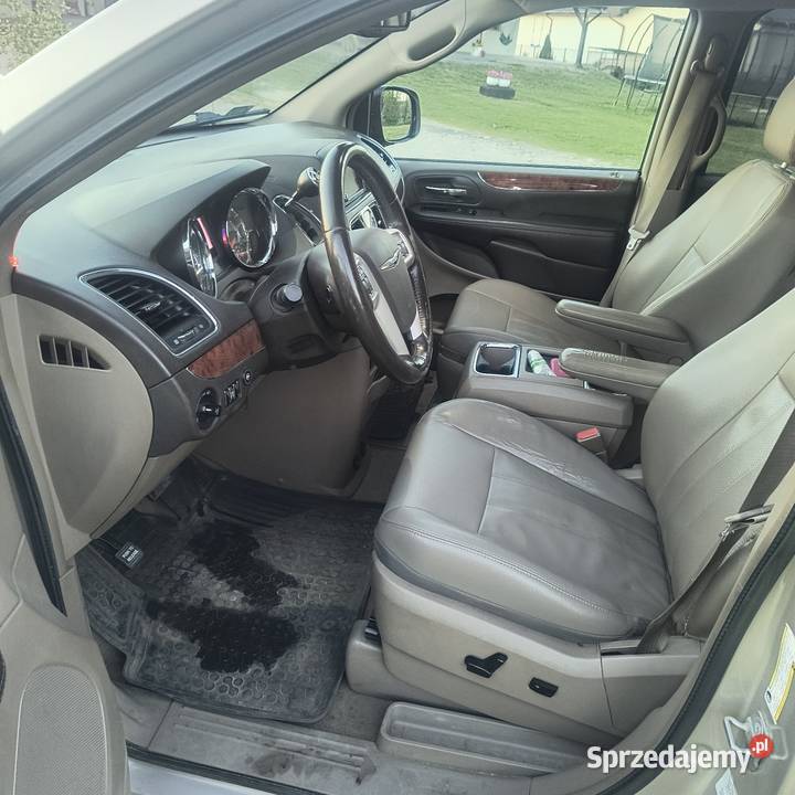Chrysler Town Country 2015r 36 LPG 290KM Szadek