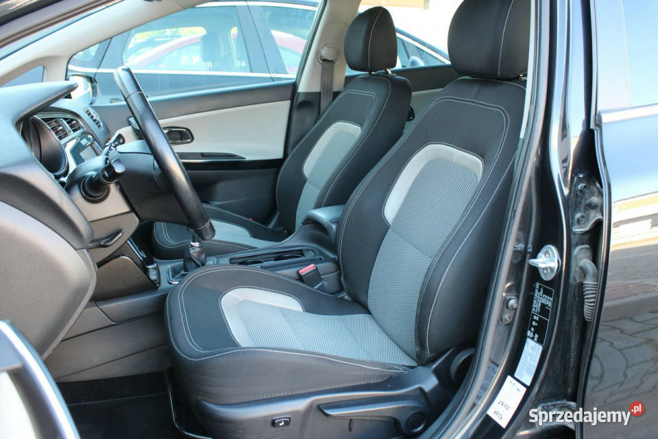 Kia Ceed Bezwypadkowy bogata wersja 135KM Kia śląskie