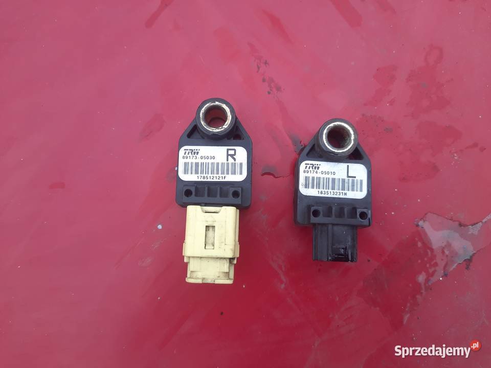 Czujnik uderzeniowy Toyota Avensis T25 Corolla Przyborów sprzedam