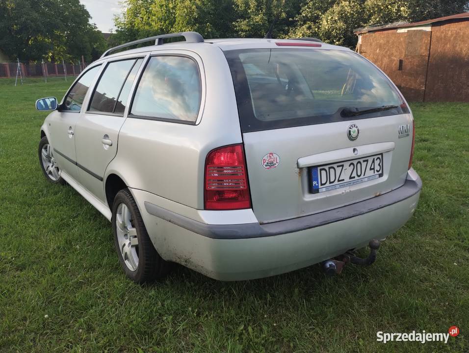 Octavia 16 LPG OC przegląd Czerna